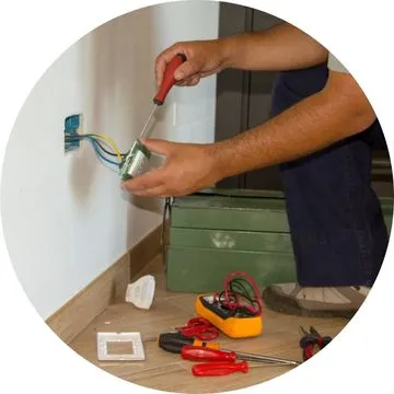 Os cuidados e normas de segurança a serem seguidos na instalação de tomadas em Campinas Os cuidados e normas de segurança a serem seguidos na instalação de tomadas em Campinas