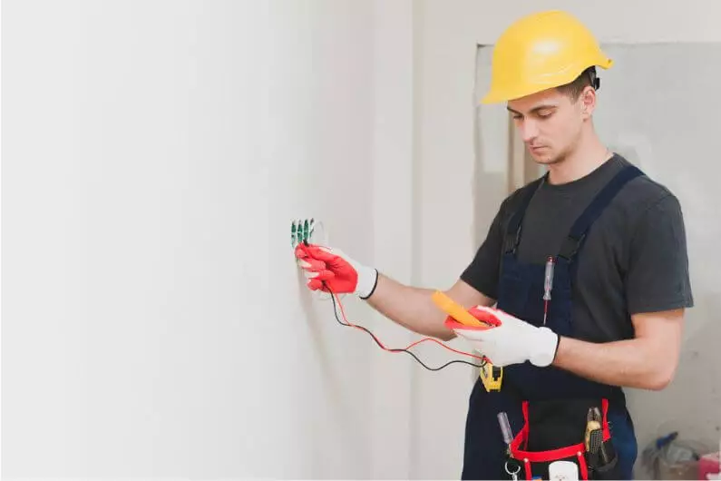 Falta de energia elétrica em parte da casa