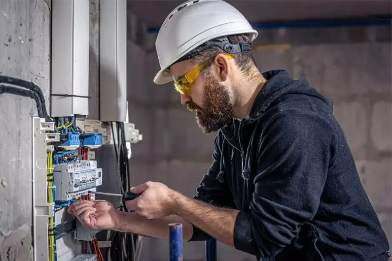 Falta de energia elétrica na casa como resolver